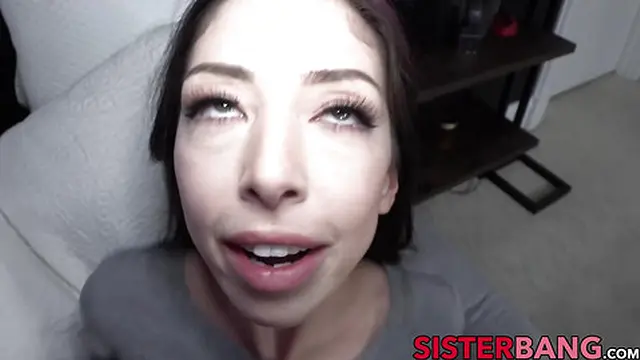 Naughty😈 Harlowe Blue gets down with big dick🌭 boyfriend in doggystyle