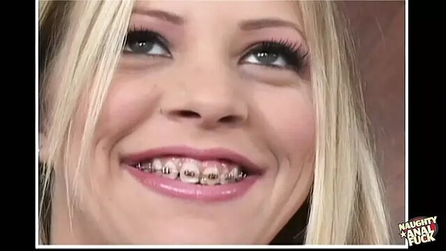 Leah Luv takes on two huge cocks in her holes