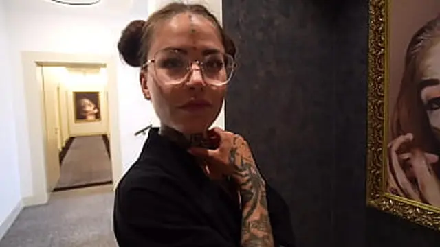 POV - I seduce a hot stranger from my hotel room and capture it